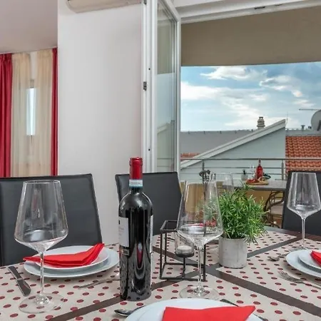 Apartament With Swimming Pool Seget Vranjica, Trogir - 24447