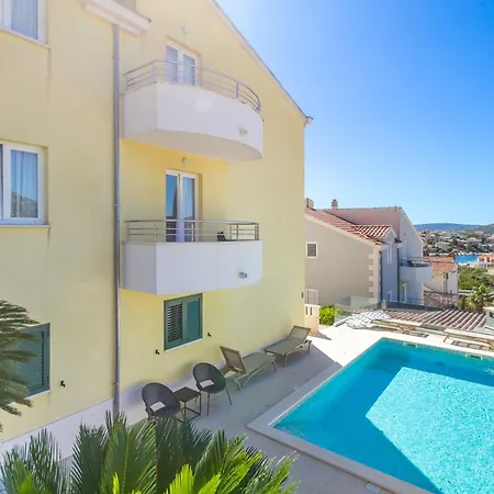 With Swimming Pool Seget Vranjica, Trogir - 24447 Daire Donji Seget