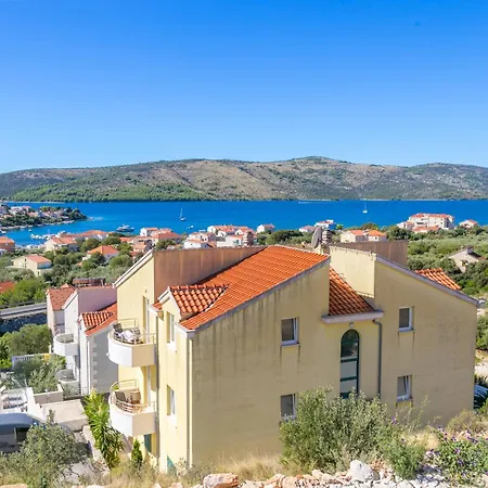 With Swimming Pool Seget Vranjica, Trogir - 24447